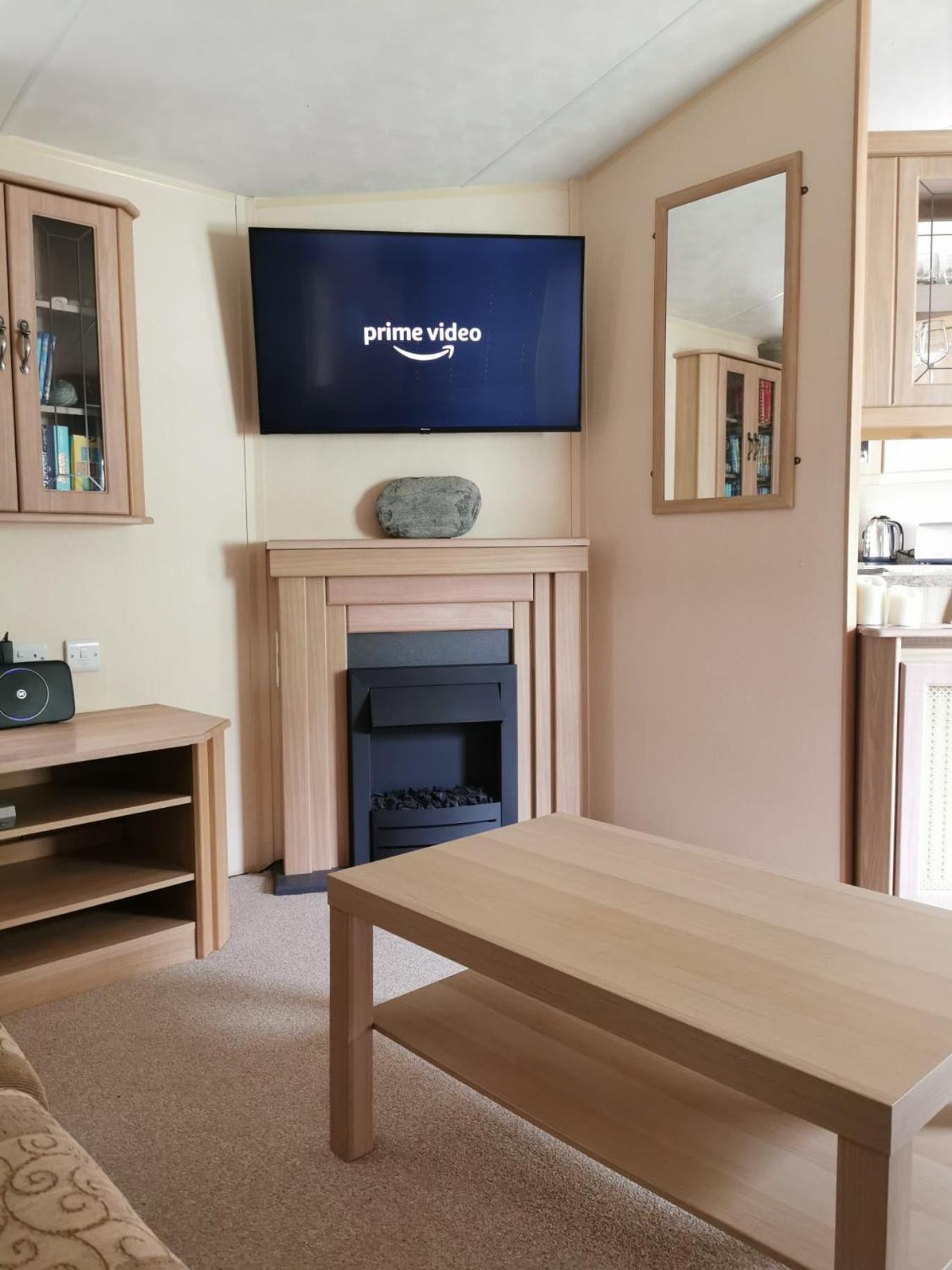 Wonderful 2 Bedroom Mobile Home Aberystwyth Zewnętrze zdjęcie